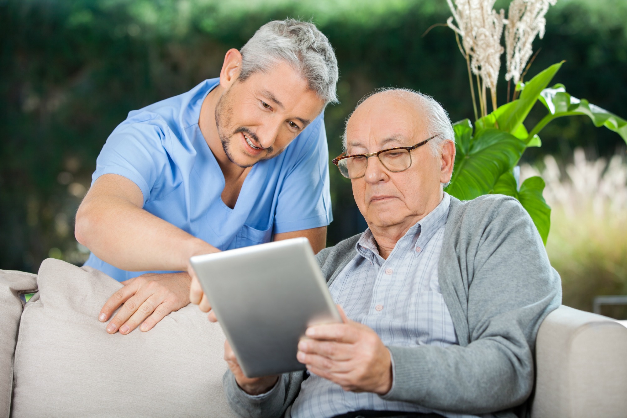 Online Treatment Communities for patients Online Treatment Communities for patients